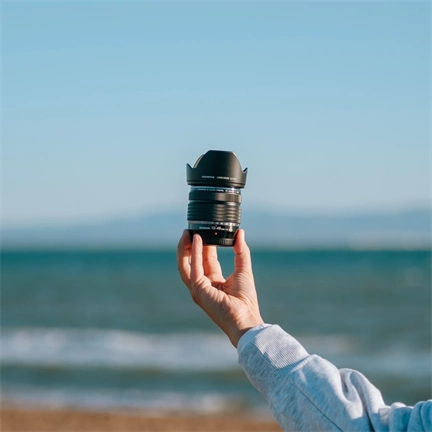 OM System M.Zuiko Digital 12-45mm f/4 ED PRO objektív