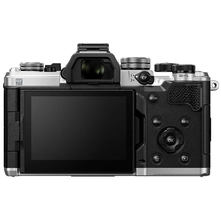 OM System OM-3 12-45mm f/4 fényképezőgép KIT (ezüst/fekete) - 120 000 Ft cashback 2026/04/06-ig