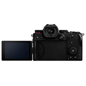 PANASONIC S5 MILC fényképezőgép váz (DC-S5E-K) PANASONIC S5 MILC fényképezőgép váz (DC-S5E-K)