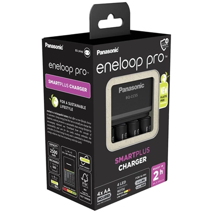 PANASONIC Eneloop SmartPlus töltő + 4db 2500mAh AA elem