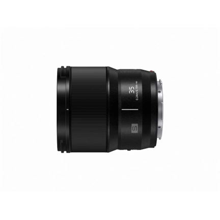 Panasonic Lumix S 35mm f/1.8 Panasonic Lumix S 35mm f/1.8