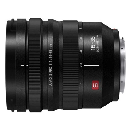 Panasonic Lumix S Pro 16-35mm f/4 Panasonic Lumix S Pro 16-35mm f/4