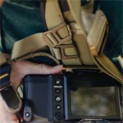 PEAK DESIGN Capture® Camera Clip (v3) Algazöld - with Standard plate®