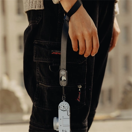 PEAK DESIGN Cuff Műbőr - Fekete