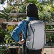 PEAK DESIGN Everyday Backpack 15L Zip - Ash BEDBZ-15-AS-3