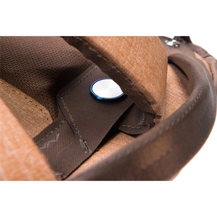 PEAK DESIGN Everyday Backpack 20L - Világos Barna fotós hátizsák