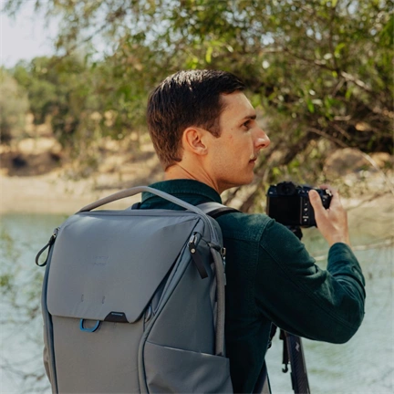 PEAK DESIGN Everyday Backpack 30L - Tengerkék