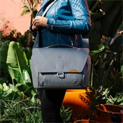 PEAK DESIGN Everyday Messenger 13L v2 - Hamuszürke
