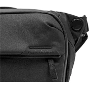 PEAK DESIGN Everyday Sling 10L v2 - Fekete