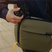 PEAK DESIGN Everyday Sling 6L - Algazöld