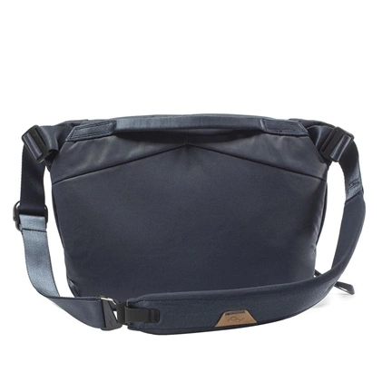 PEAK DESIGN Everyday Sling 6L v2 - Sötétkék