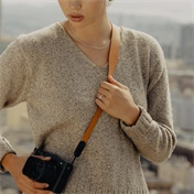 PEAK DESIGN Form Bőr szíj fénykézőgépekhez - Rövid - Borostyán