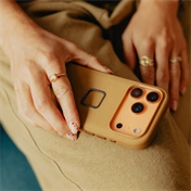 PEAK DESIGN Mobile Everyday Clarino Case iPhone 17 Pro Max - Tan