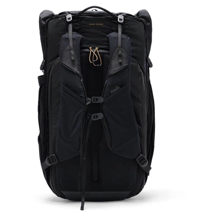 PEAK DESIGN Outdoor Backpack 45L - Fekete