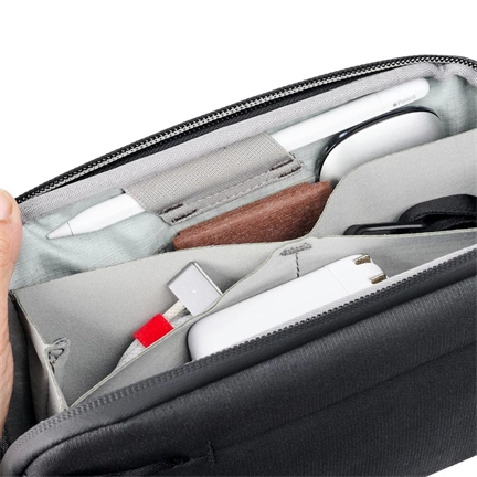 PEAK DESIGN Tech Pouch Small - Fekete