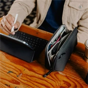 PEAK DESIGN Tech Pouch Small - Fekete