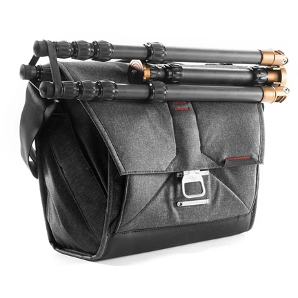 PEAK DESIGN The Everyday Messenger 15 V2 - Szürke