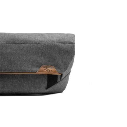 PEAK DESIGN The Field Pouch V2 - Szénszürke