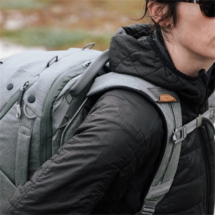 PEAK DESIGN Travel Backpack 45L - Zsálya