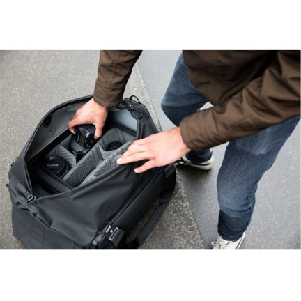 PEAK DESIGN Travel Duffel 35L Fekete