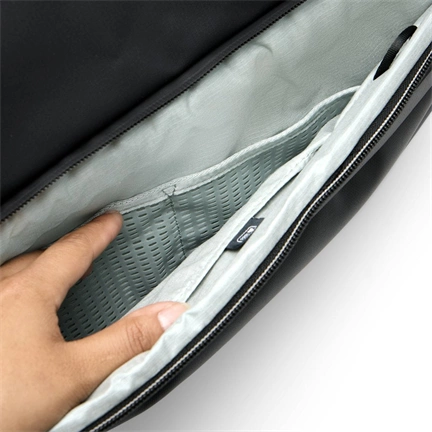 PEAK DESIGN Travel Duffel 80L Fekete