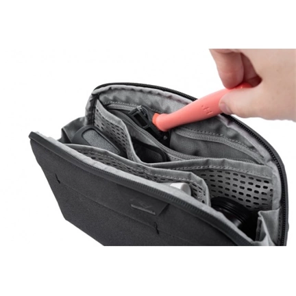 PEAK DESIGN Wash Pouch "S" Fekete