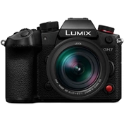 Panasonic Lumix GH7 DG VARIO-ELMARIT 12-60mm ASPH POWER O. I. S. (DC-GH7LE) Digitális fényképezőgép