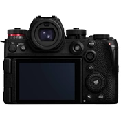 Panasonic Lumix S1RII MILC fényképezőgép váz Panasonic Lumix S1RII MILC fényképezőgép váz
