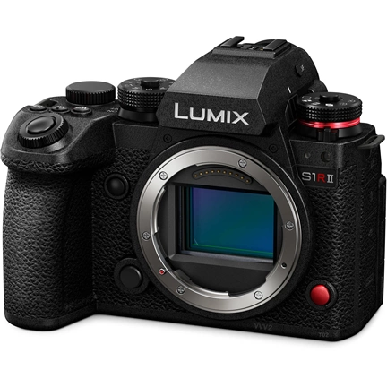 Panasonic Lumix S1RII MILC fényképezőgép váz + S 24-105mm f/4 Macro objektív kit Panasonic Lumix S1RII MILC fényképezőgép váz + S 24-105mm f/4 Macro objektív kit