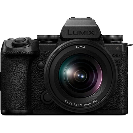 Panasonic Lumix S5IIX + Lumix S 20-60mm f/3.5-5.6 MILC fényképezőgép KIT