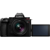Panasonic Lumix S5II + Lumix S 50mm f/1.8 MILC fényképezőgép KIT Panasonic Lumix S5II + Lumix S 50mm f/1.8 MILC fényképezőgép KIT