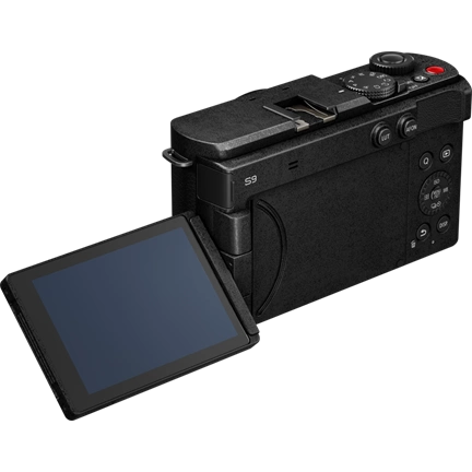 Panasonic Lumix S9 MILC fényképezőgép váz (kék) AJÁNDÉK PEAK DESIGN Micro Clutch L-Plate! Panasonic Lumix S9 MILC fényképezőgép váz (kék) AJÁNDÉK PEAK DESIGN Micro Clutch L-Plate!