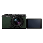 Panasonic Lumix S9 + Lumix S 18-40 mm f/4.5–6.3 MILC fényképezőgép KIT (zöld) Panasonic Lumix S9 + Lumix S 18-40 mm f/4.5–6.3 MILC fényképezőgép KIT (zöld)