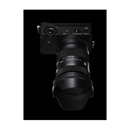 SIGMA 28-70mm f/2.8 DG DN CONTEMPORARY (LEICA L) SIGMA 28-70mm f/2.8 DG DN CONTEMPORARY (LEICA L)
