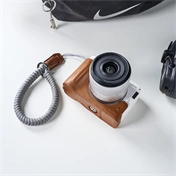 SMALLRIG 5432 LEATHER HALF CASE KIT FOR CANON EOS R50 V BROWN