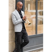 Sigma 200mm f/2 DG (S) objektív (Leica-L)