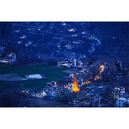 Sigma 200mm f/2 DG (S) objektív (Leica-L)