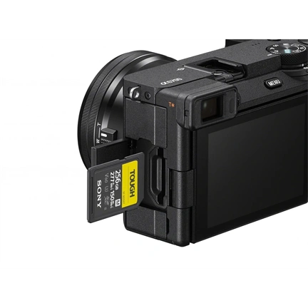 Sony Alpha 6700 + PZ 16-50mm f/3.5-5.6 OSS II + 70-350mm f/4.5-6.3 G OSS Kit