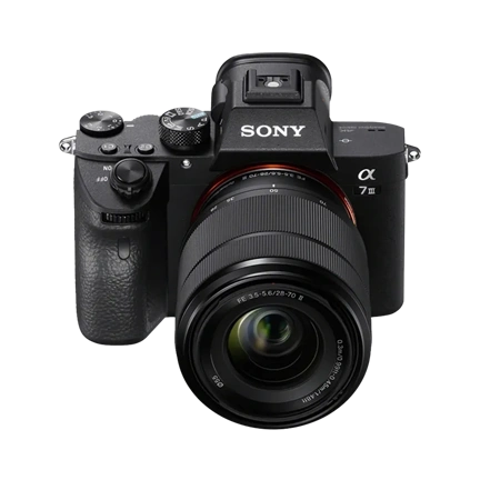 Sony Alpha 7 III + 28-70mm f/3.5-5.6 OSS II Kit - végső ár: 449 000,-Ft június 28-ig a SONY26JUN kuponnal