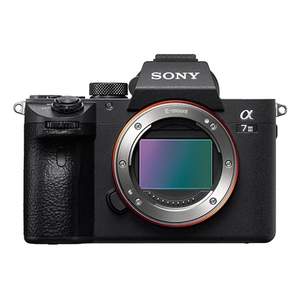 Sony Alpha 7 III + TAMRON 28-75mm f/2.8 Di III VXD G2 MILC fényképezőgép KIT Sony Alpha 7 III + TAMRON 28-75mm f/2.8 Di III VXD G2 MILC fényképezőgép KIT