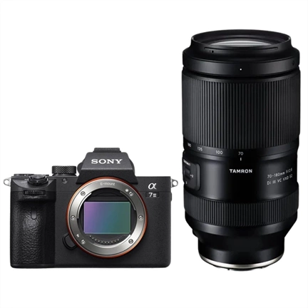 Sony Alpha 7 III + TAMRON 70-180mm f/2.8 Di III VC VXD G2  MILC fényképezőgép KIT