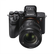 Sony SEL FE 50mm f/1.4 GM objektív (SEL50F14GM.SYX)