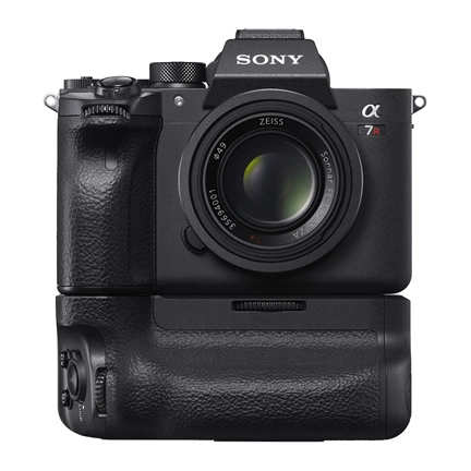 Sony VG-C4EM függőleges markolat A9II és A7RIV vázhoz - 20.000 Ft pénzvisszatérítés 2026/07/31-ig