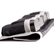 THINK TANK DSLR Battery Holder 4