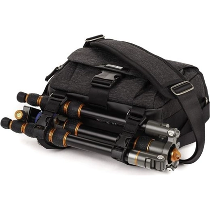 THINK TANK Vision 10 - Graphite