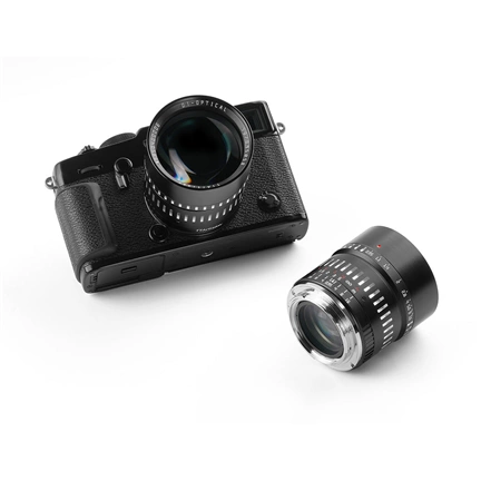 TTArtisan 50mm f/0.95 APS-C Sony E