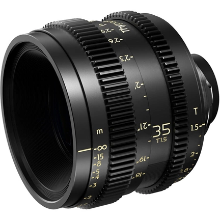 Thypoch Simera-C 35mm Leica M