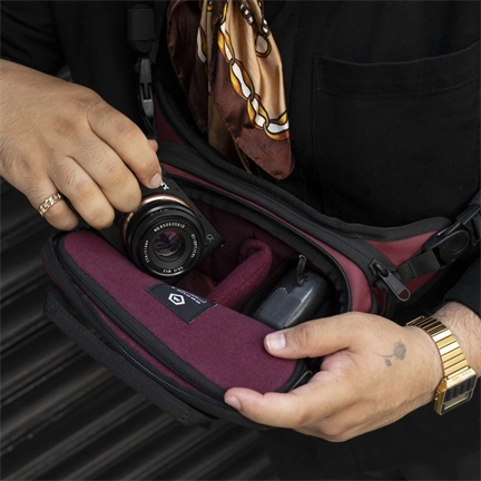 WANDRD ROGUE Sling 4L Rhoone Burgundy V2