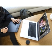 Wacom Intuos Pro pen tablet large