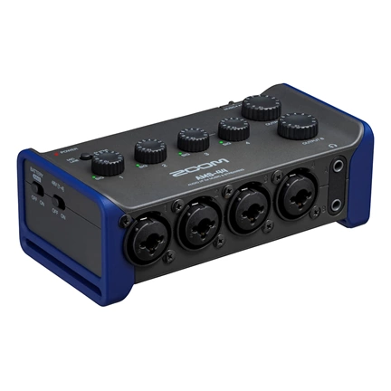 Zoom AMS-44 hangkártya